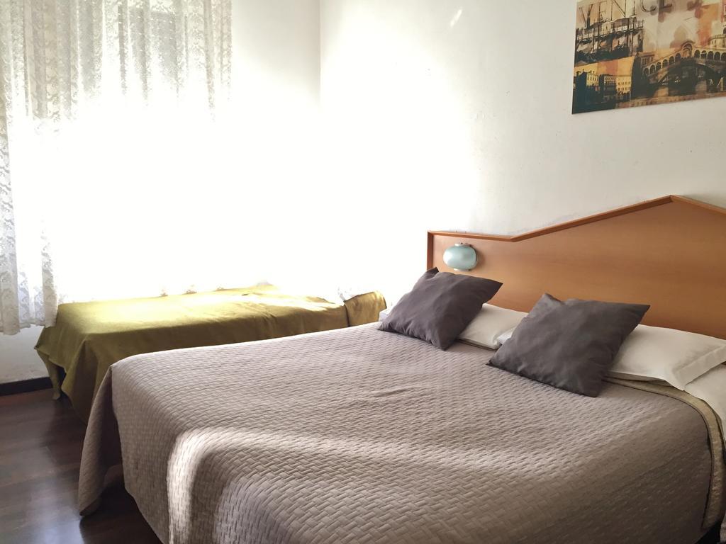 Hotel Ambra Милан Экстерьер фото